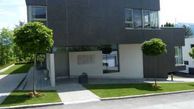 Bau und Umzug in das Firmengebäude in Gnadenwald/Tirol.